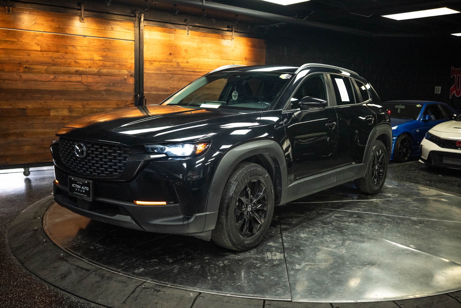 Vehicle Image 2