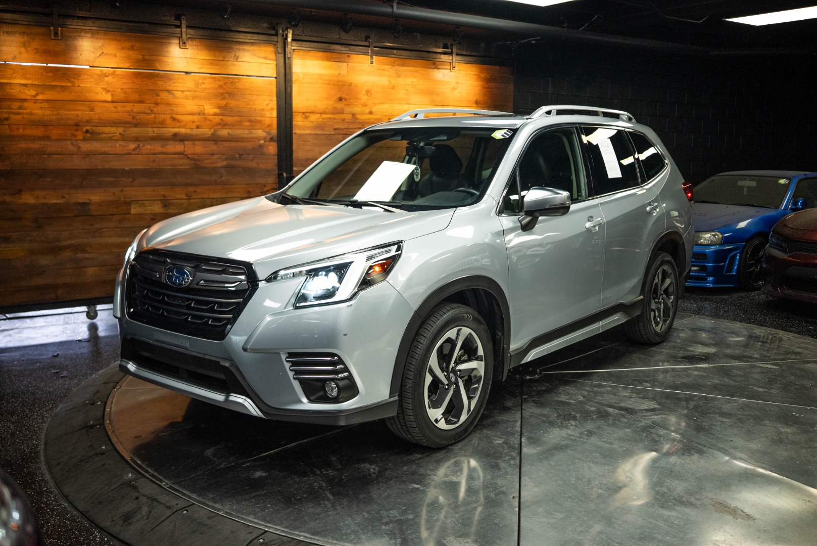 Vehicle Image 2