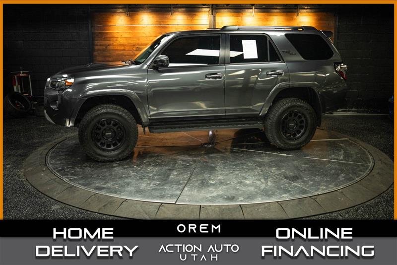 2023 TOYOTA 4RUNNER