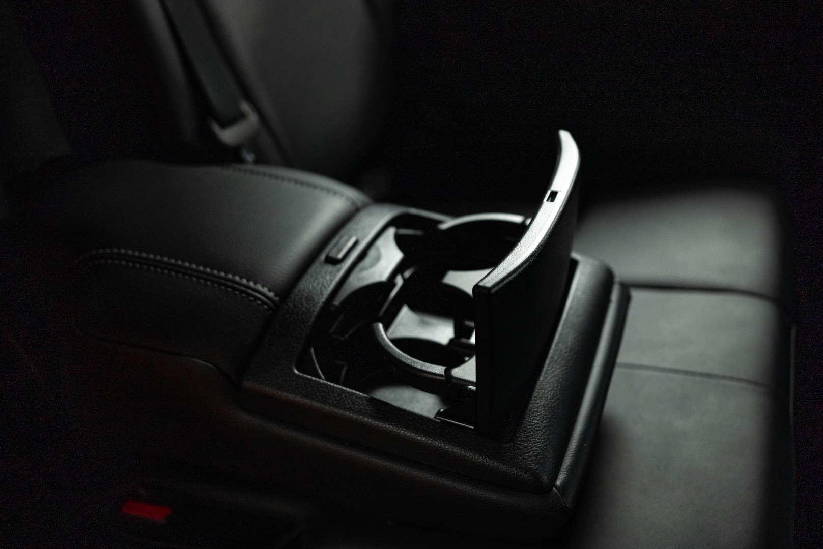 2023 Toyota 4Runner Limited - Photo 17