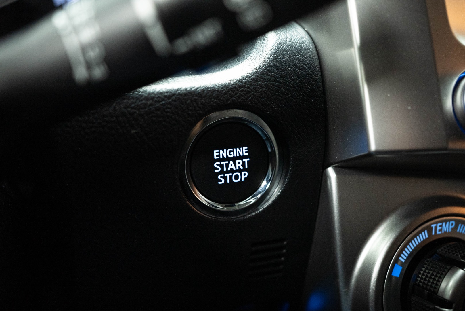 2023 Toyota 4Runner Limited - Photo 24