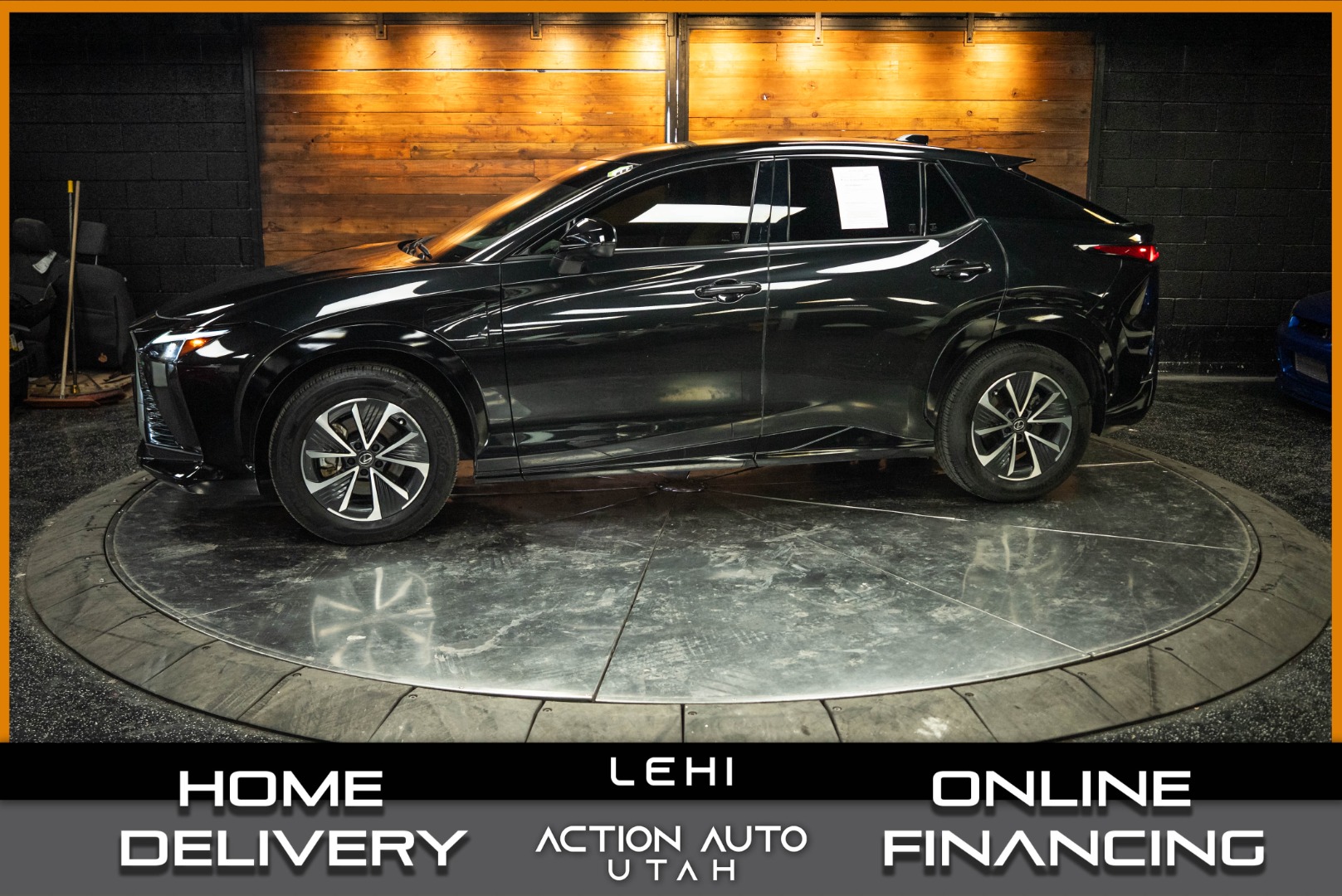 2024 Lexus RZ 450e 300e Premium w/ 18" Wheel's photo