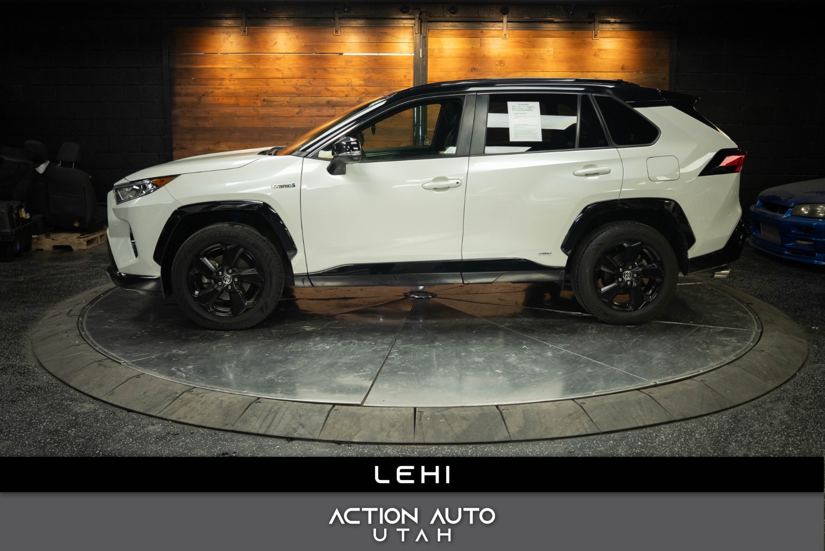 2020 Toyota RAV4 Hybrid XSE AWD's photo