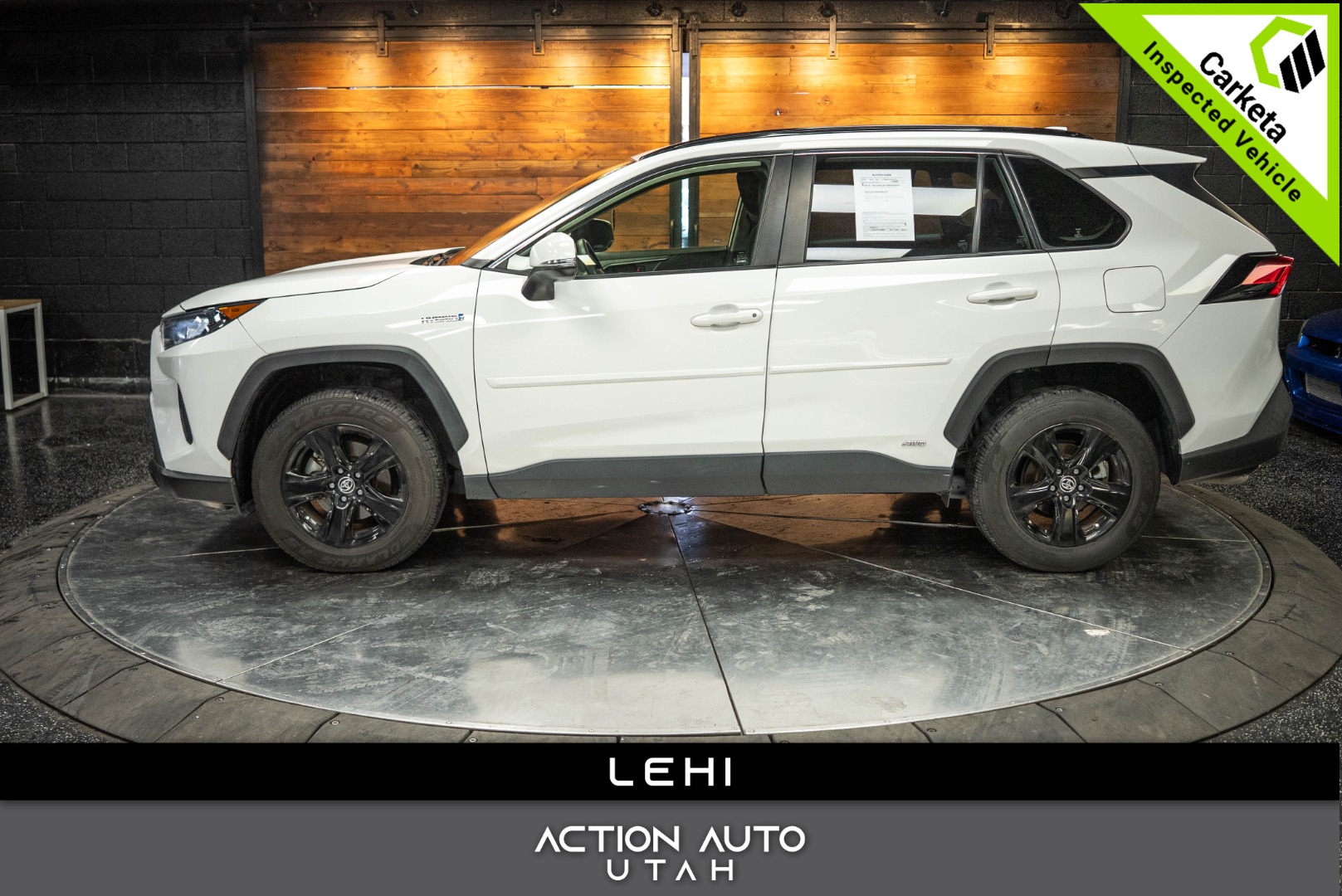 2020 Toyota RAV4 Hybrid LE AWD's photo