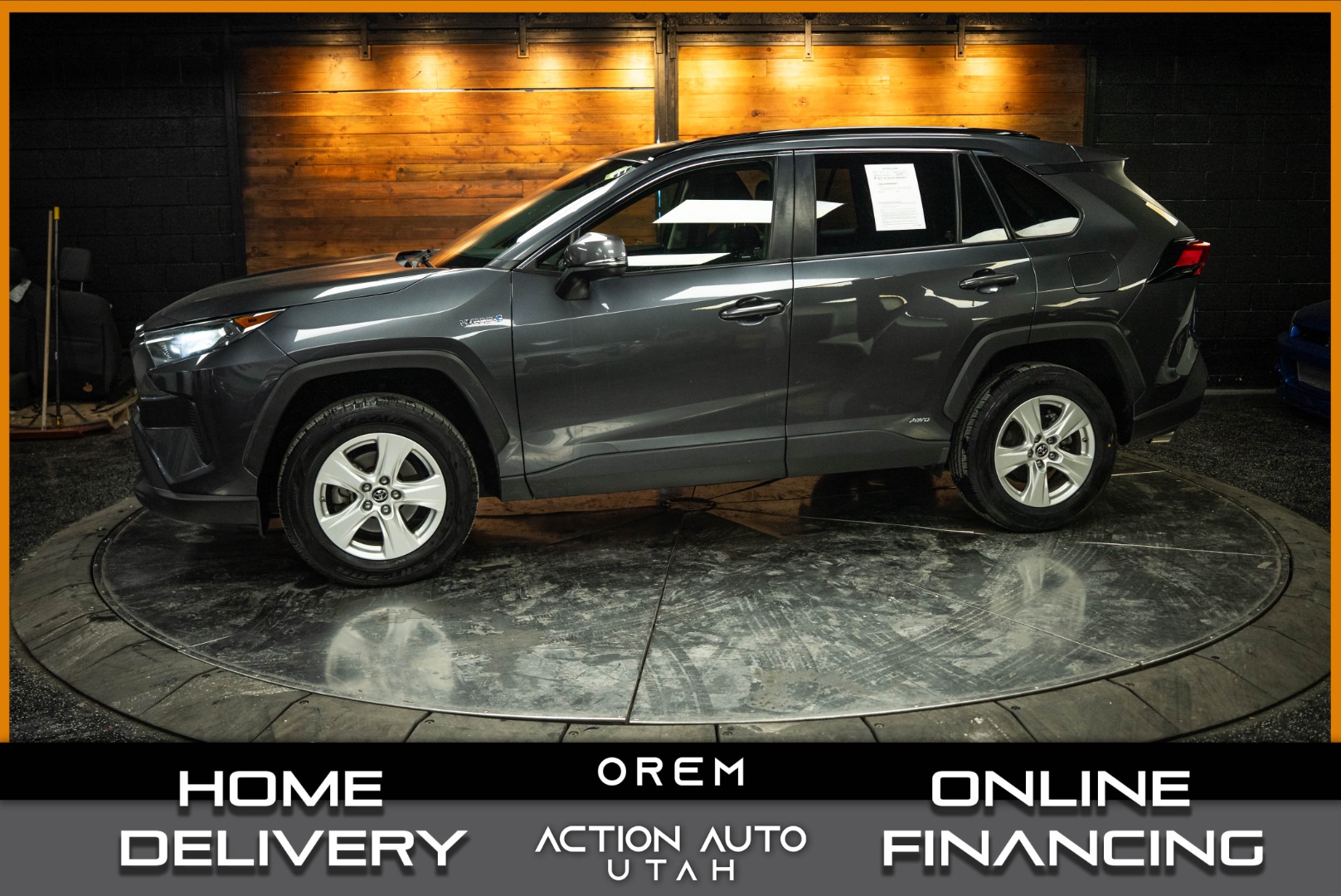 2019 Toyota RAV4 Hybrid LE AWD's photo