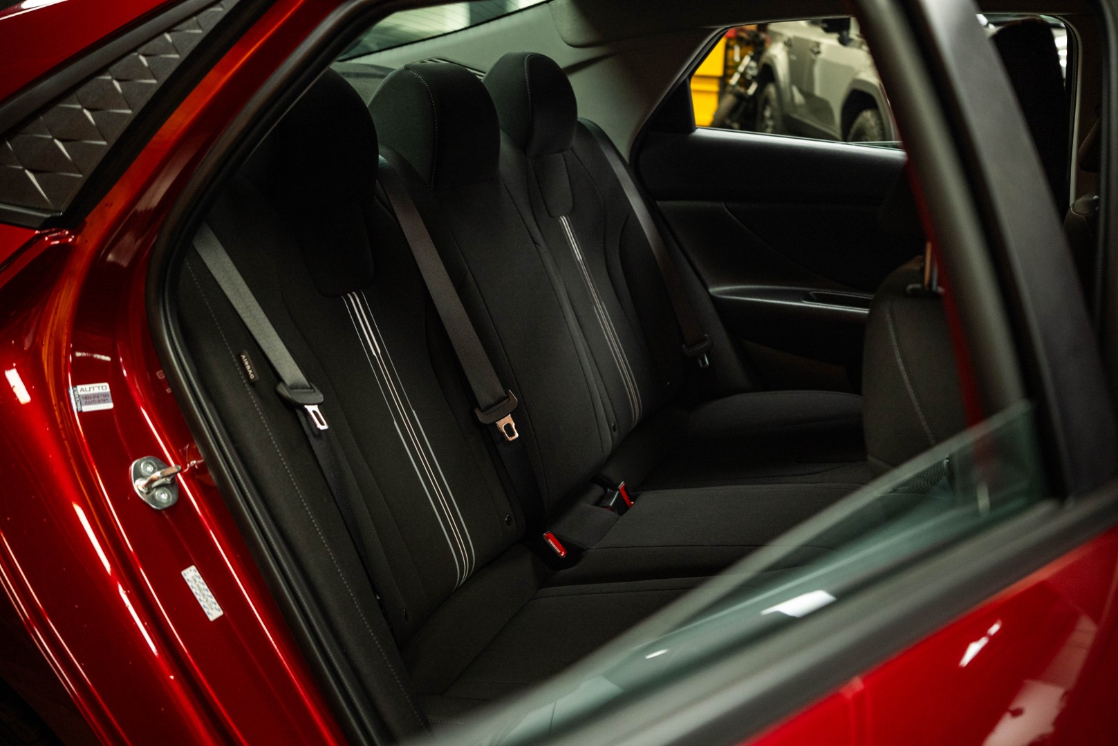 2024 Hyundai Elantra SEL - Photo 11