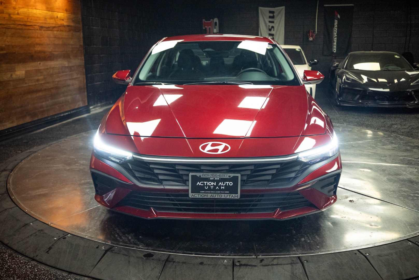 2024 Hyundai Elantra SEL - Photo 4