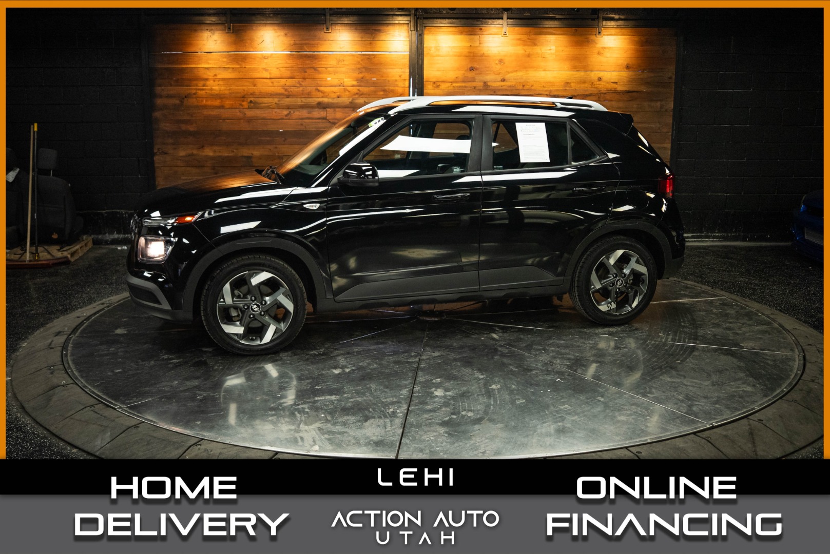 2021 Hyundai Venue SEL IVT's photo