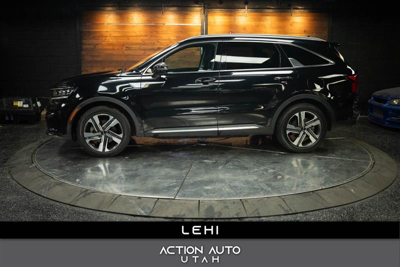 Black 2022 Kia Sorento Plug-In Hybrid SX AWD SUV / Crossover All-Wheel Drive Automatic