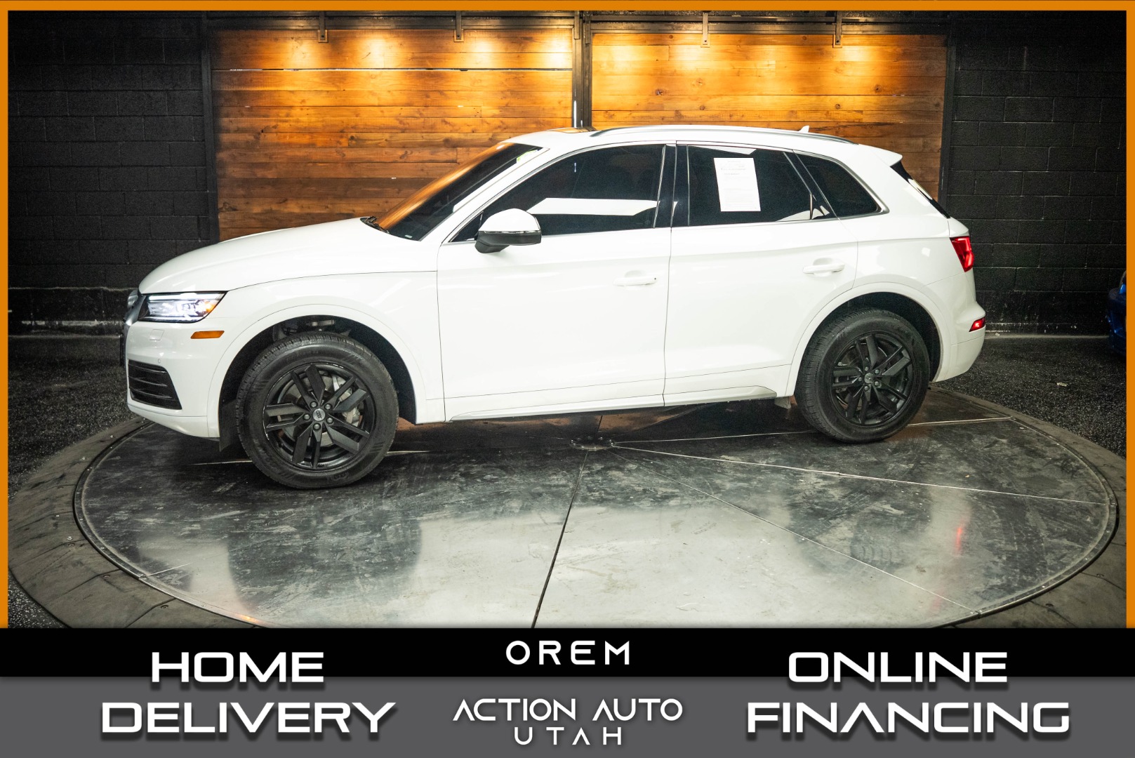 2020 Audi Q5 45 quattro S tronic Premium's photo