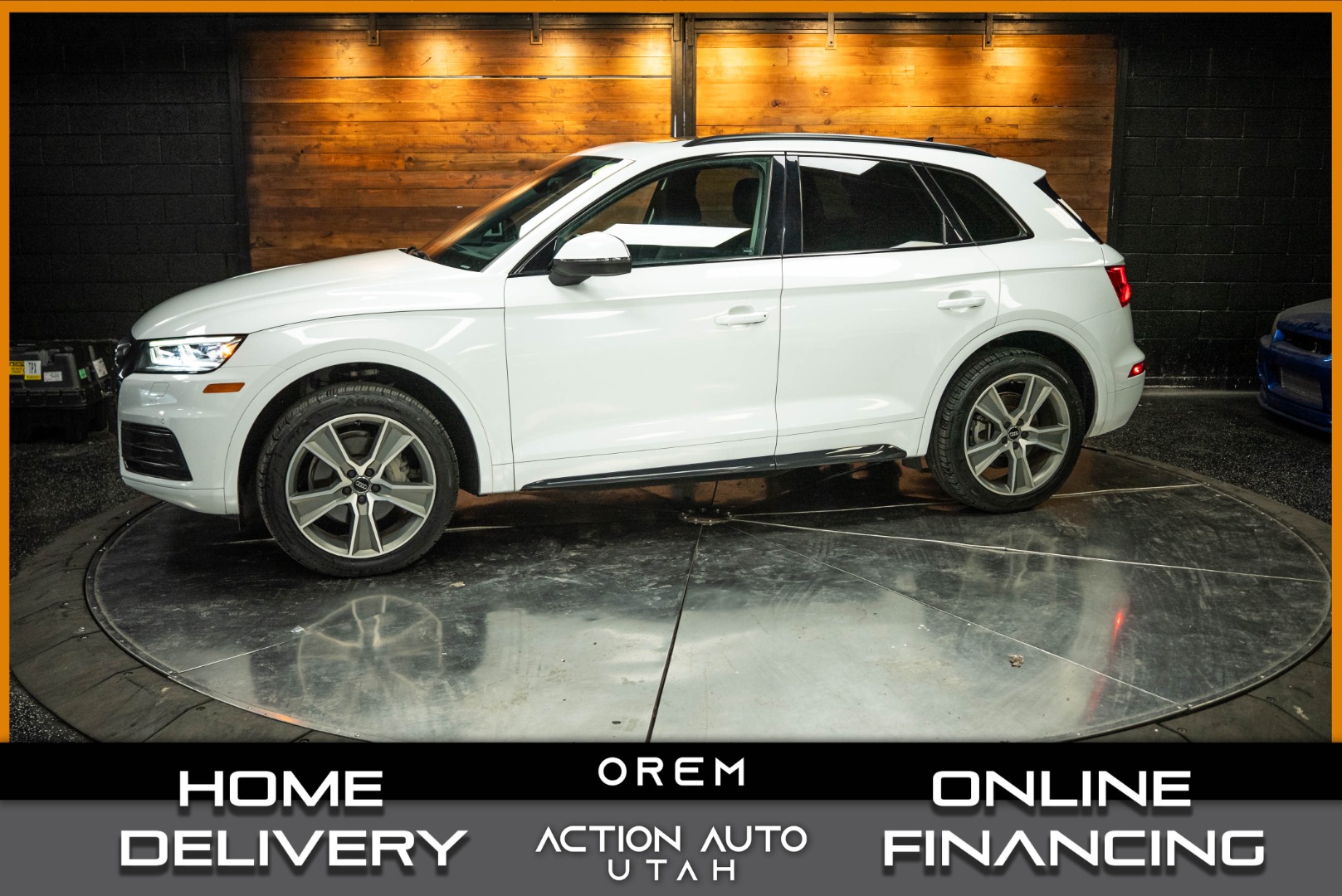 2019 Audi Q5 2.0T quattro S tronic Premium Plus's photo
