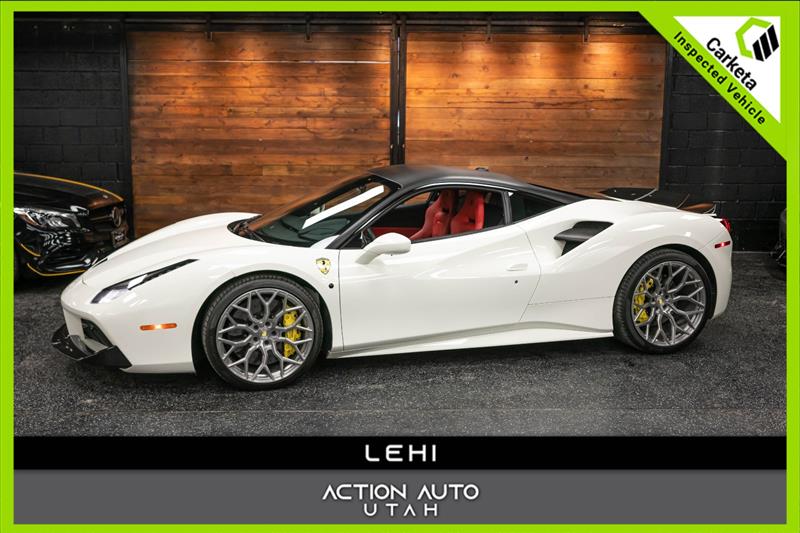 White 2018 Ferrari 488 GTB Coupe RWD Coupe Rear-Wheel Drive Automatic