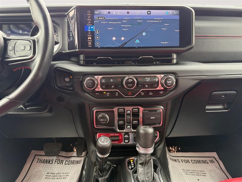 2024 Jeep Wrangler 4-Door Rubicon 392 - Photo 12