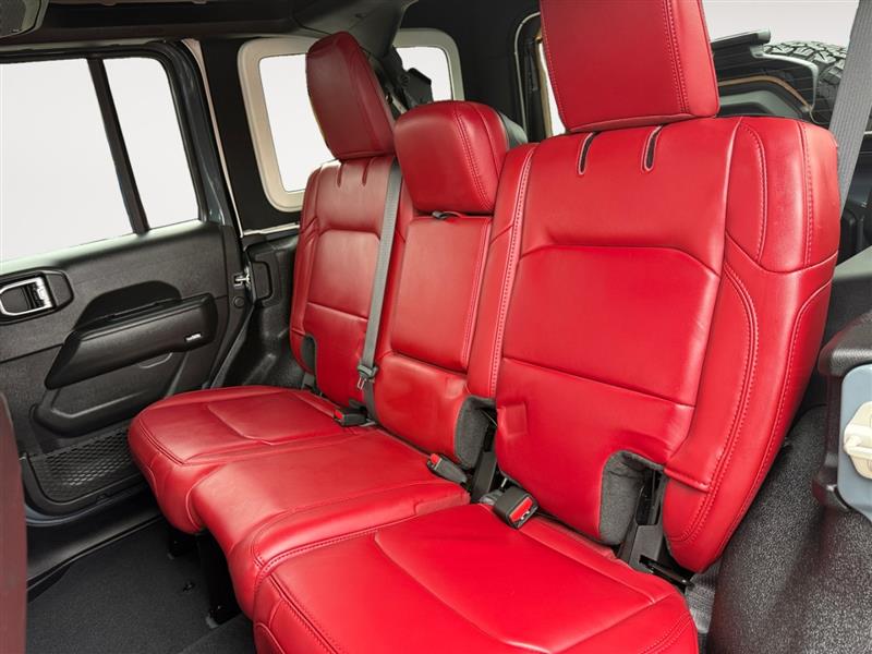 2024 Jeep Wrangler 4-Door Rubicon 392 - Photo 14