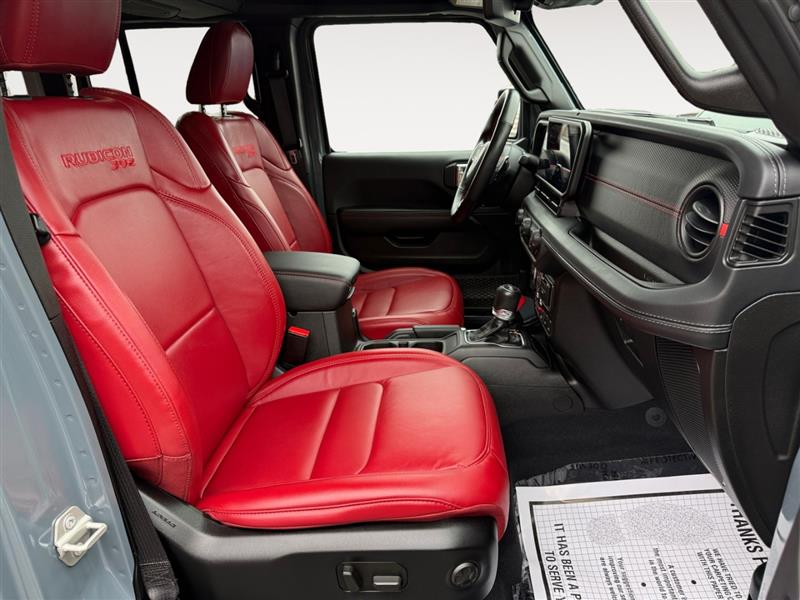 2024 Jeep Wrangler 4-Door Rubicon 392 - Photo 17