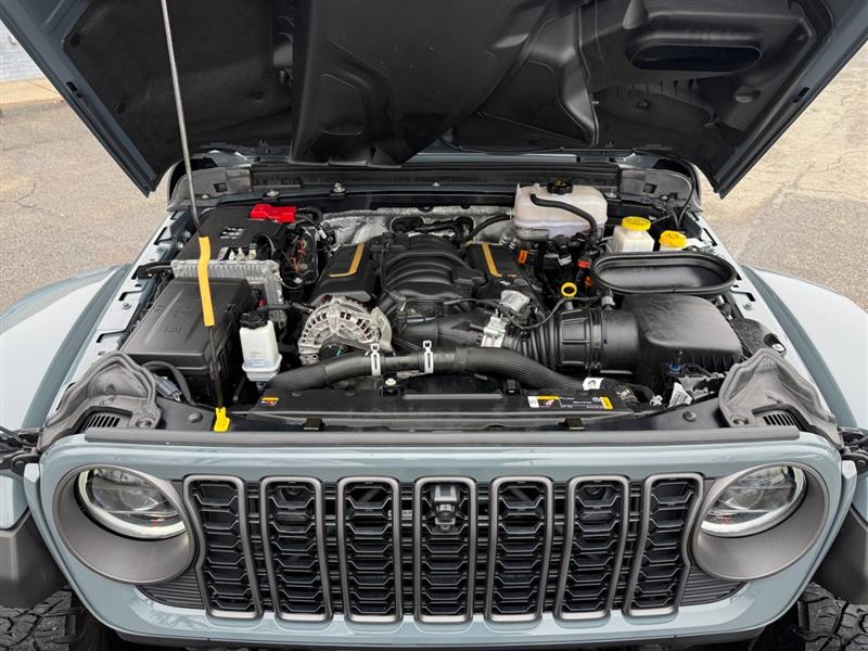 2024 Jeep Wrangler 4-Door Rubicon 392 - Photo 19