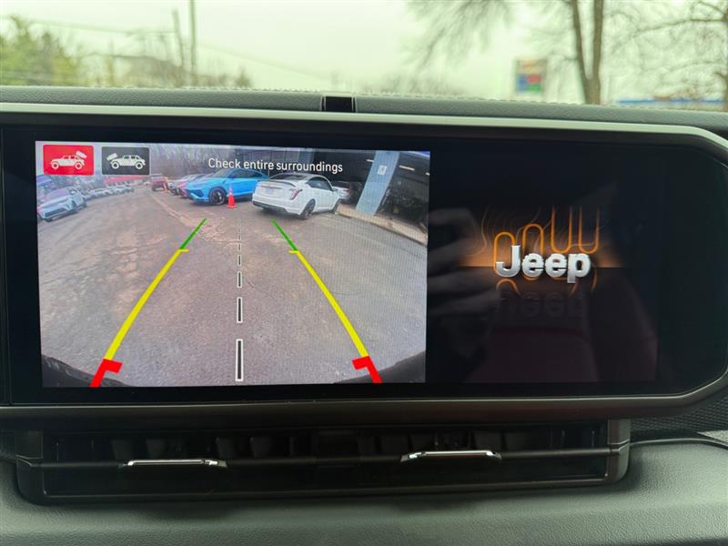 2024 Jeep Wrangler 4-Door Rubicon 392 - Photo 22