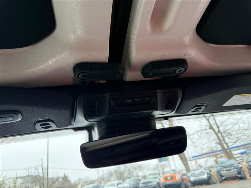 2024 Jeep Wrangler 4-Door Rubicon 392 - Photo 38