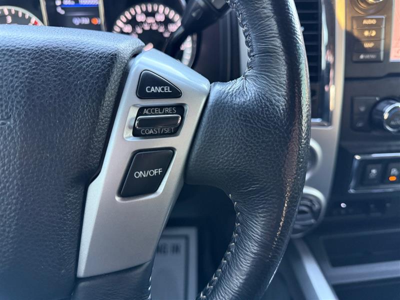 2019 Nissan Titan XD Pro-4X - Photo 27