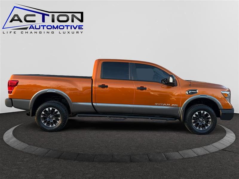 2019 Nissan Titan XD Pro-4X - Photo 9