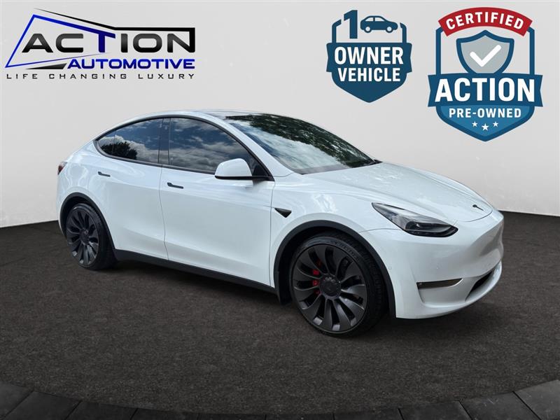 2022 Tesla Model Y's photo