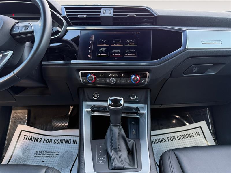 2021 Audi Q3 S Line Premium - Photo 12