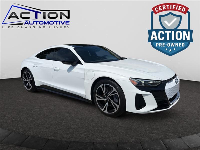 Ibis White 2022 Audi e-tron GT Sedan All-Wheel Drive Automatic