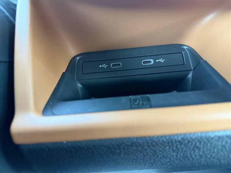 2025 Volkswagen ID. Buzz PRO S - Photo 26