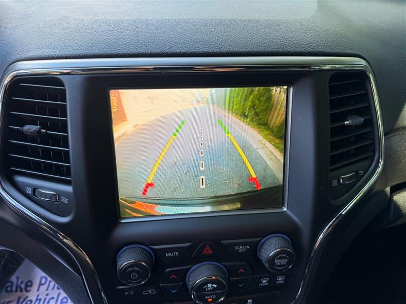 2017 Jeep Grand Cherokee Altitude - Photo 11