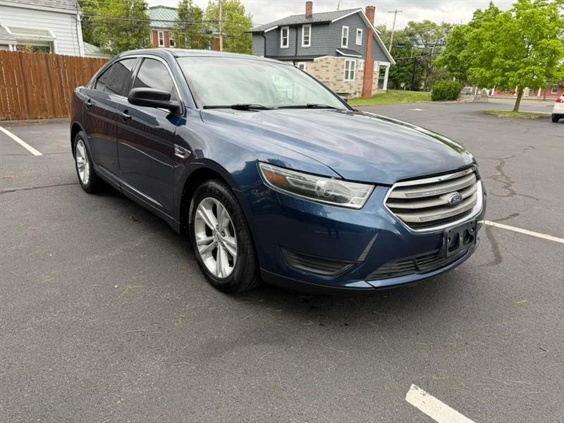 2016 Ford Taurus
