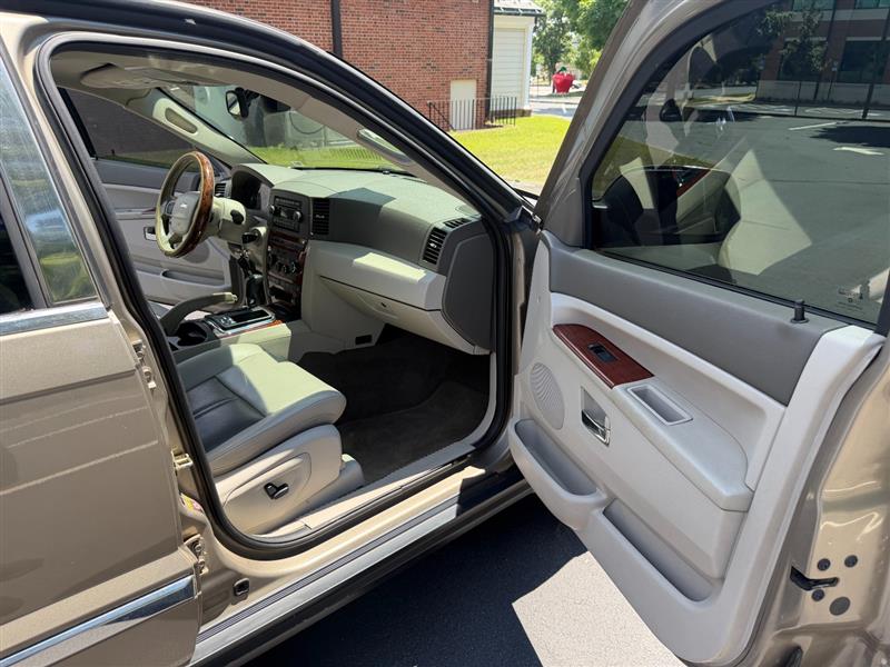 2005 Jeep Grand Cherokee Limited - Photo 14