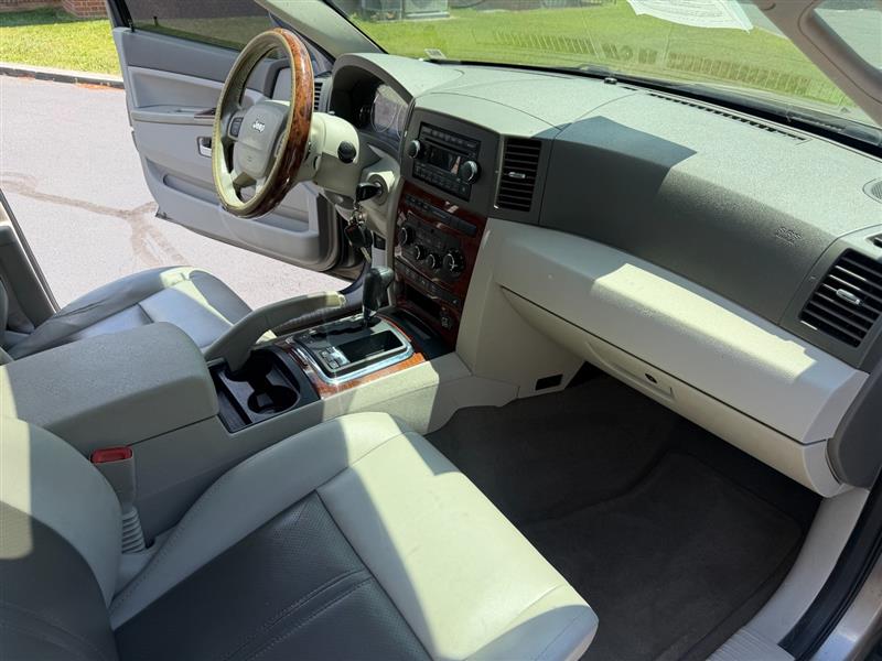 2005 Jeep Grand Cherokee Limited - Photo 16