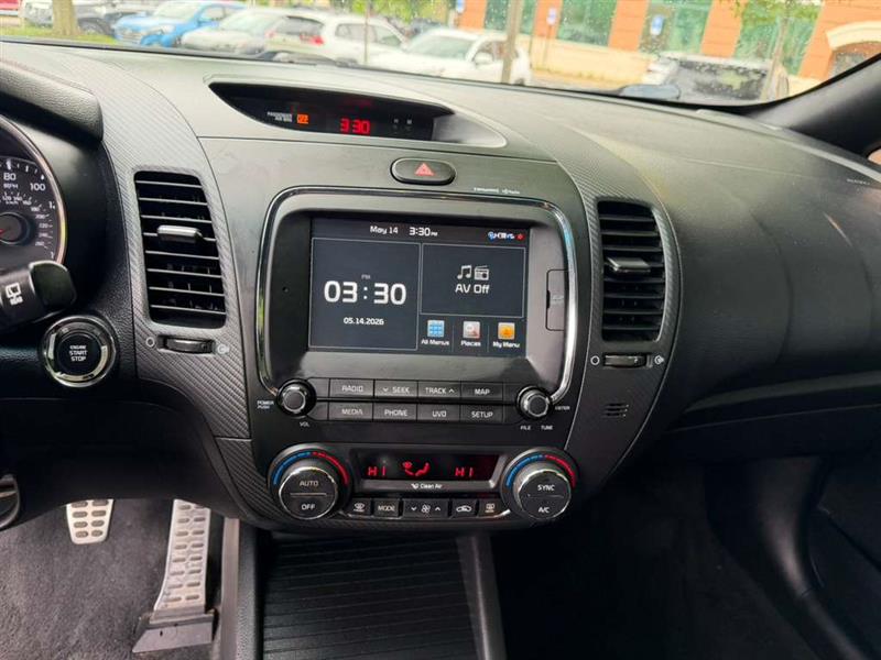 2017 Kia Forte5 SX - Photo 10