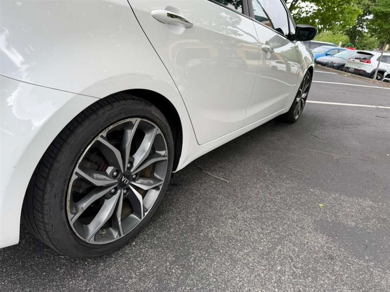 2017 Kia Forte5 SX - Photo 20