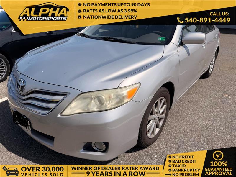 2011 TOYOTA CAMRY XLE