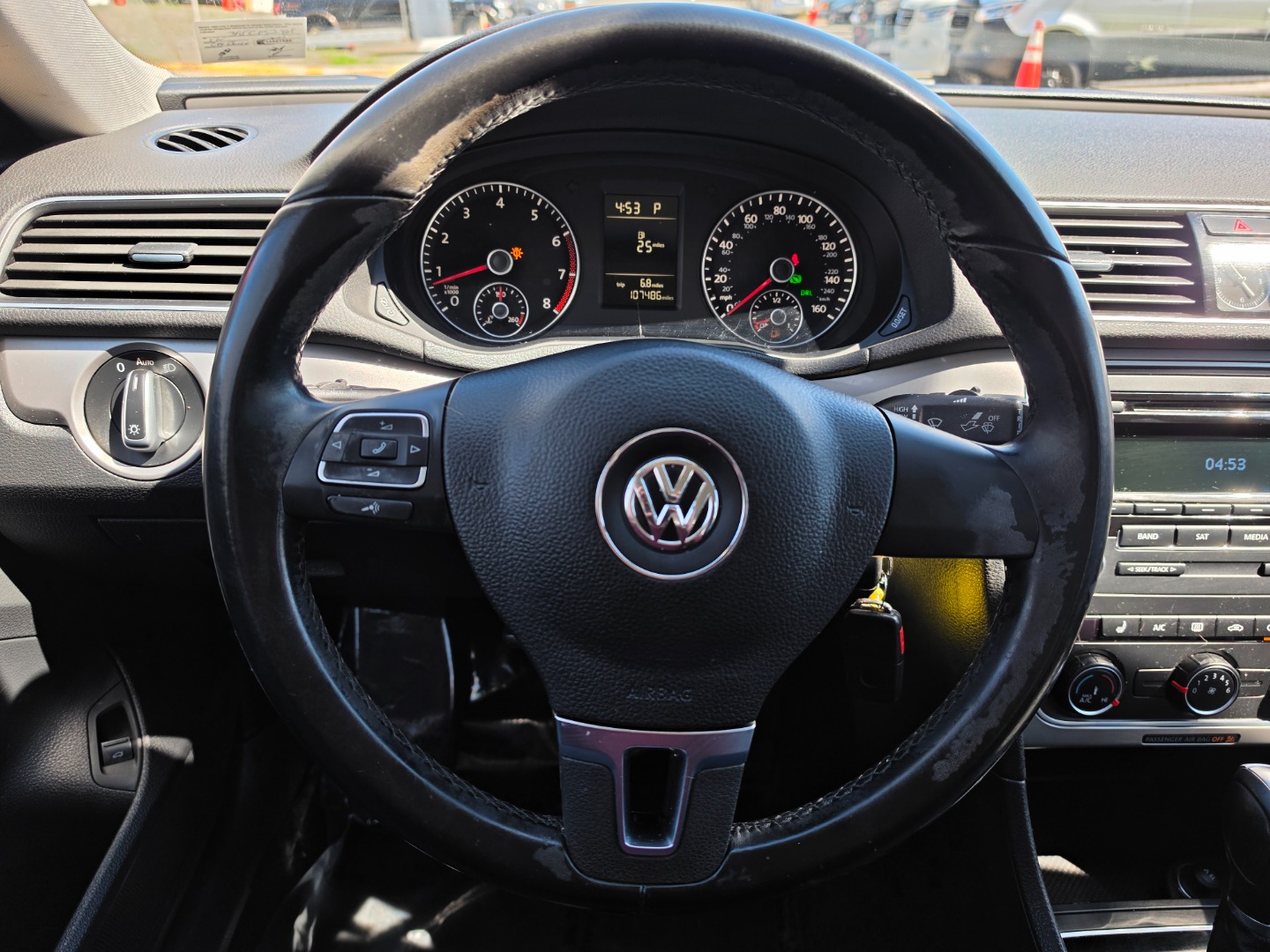 2015 Volkswagen Passat Wolfsburg Edition - Photo 13