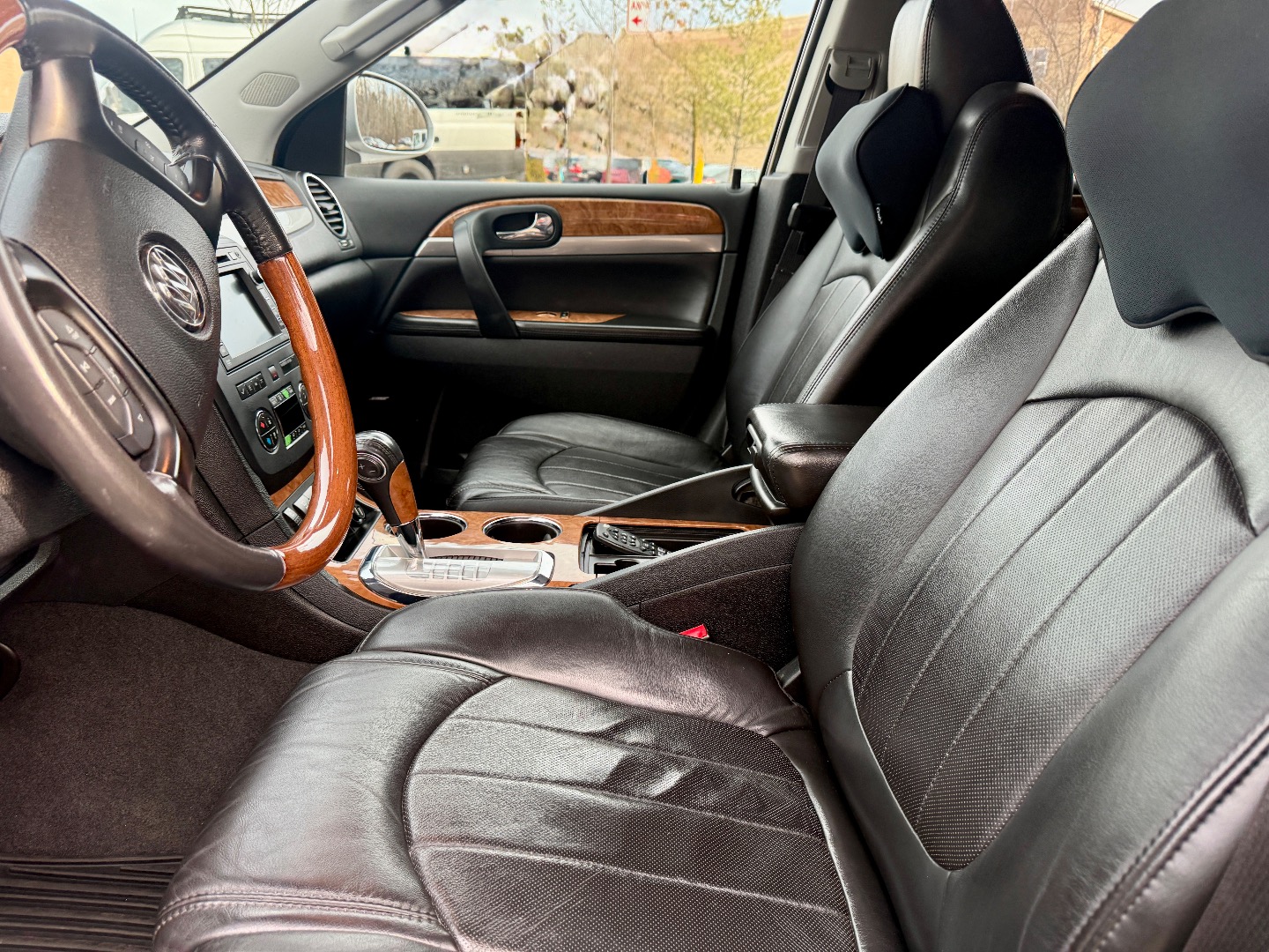 2012 Buick Enclave Premium - Photo 21