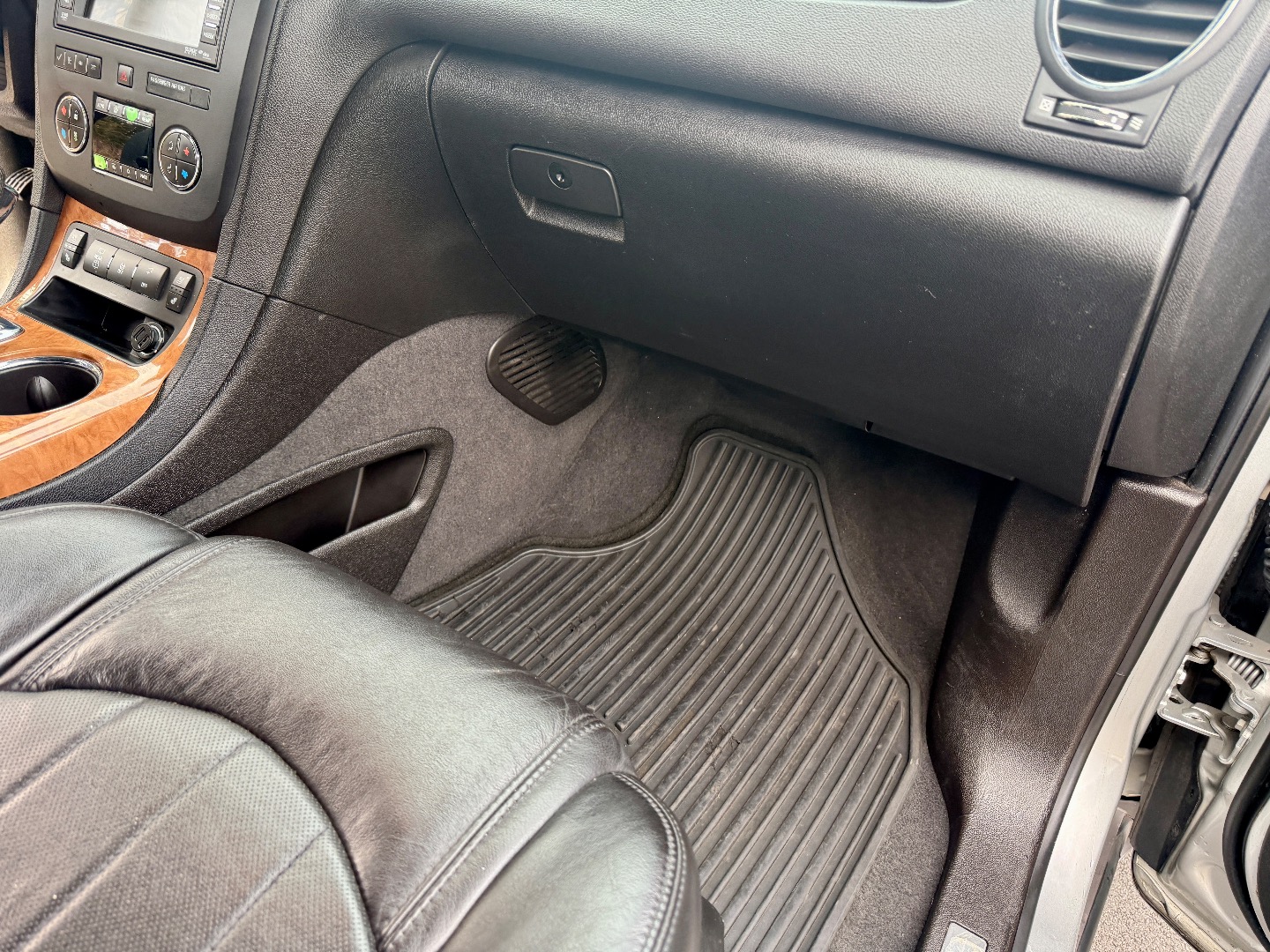 2012 Buick Enclave Premium - Photo 30