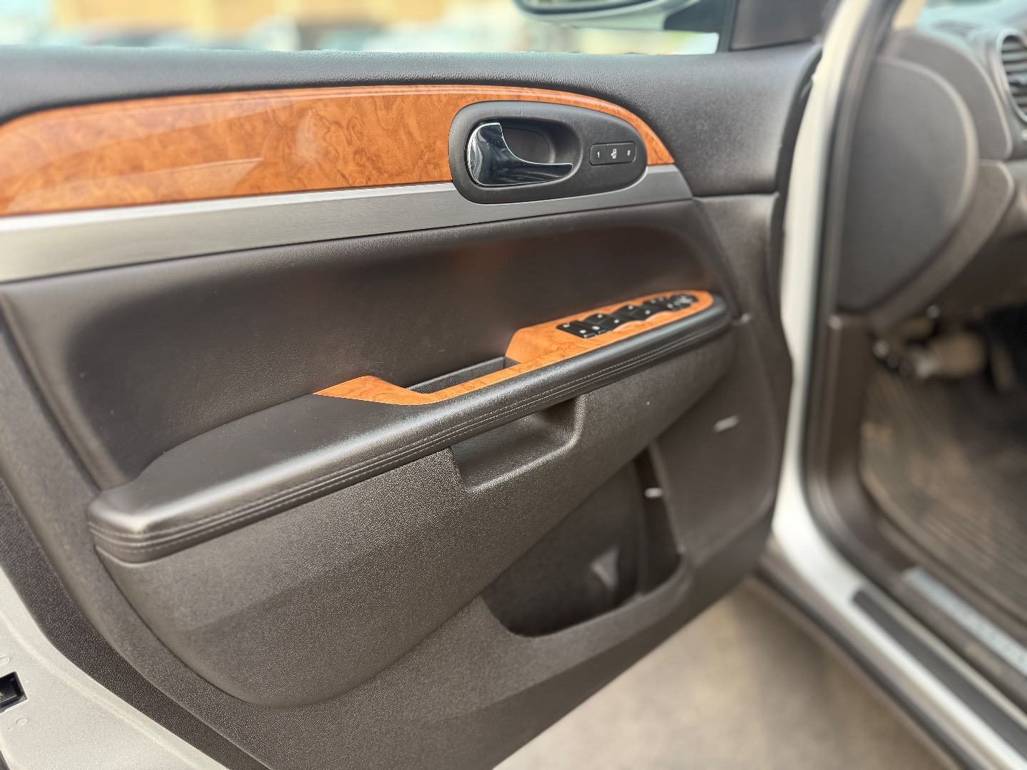 2012 Buick Enclave Premium - Photo 42