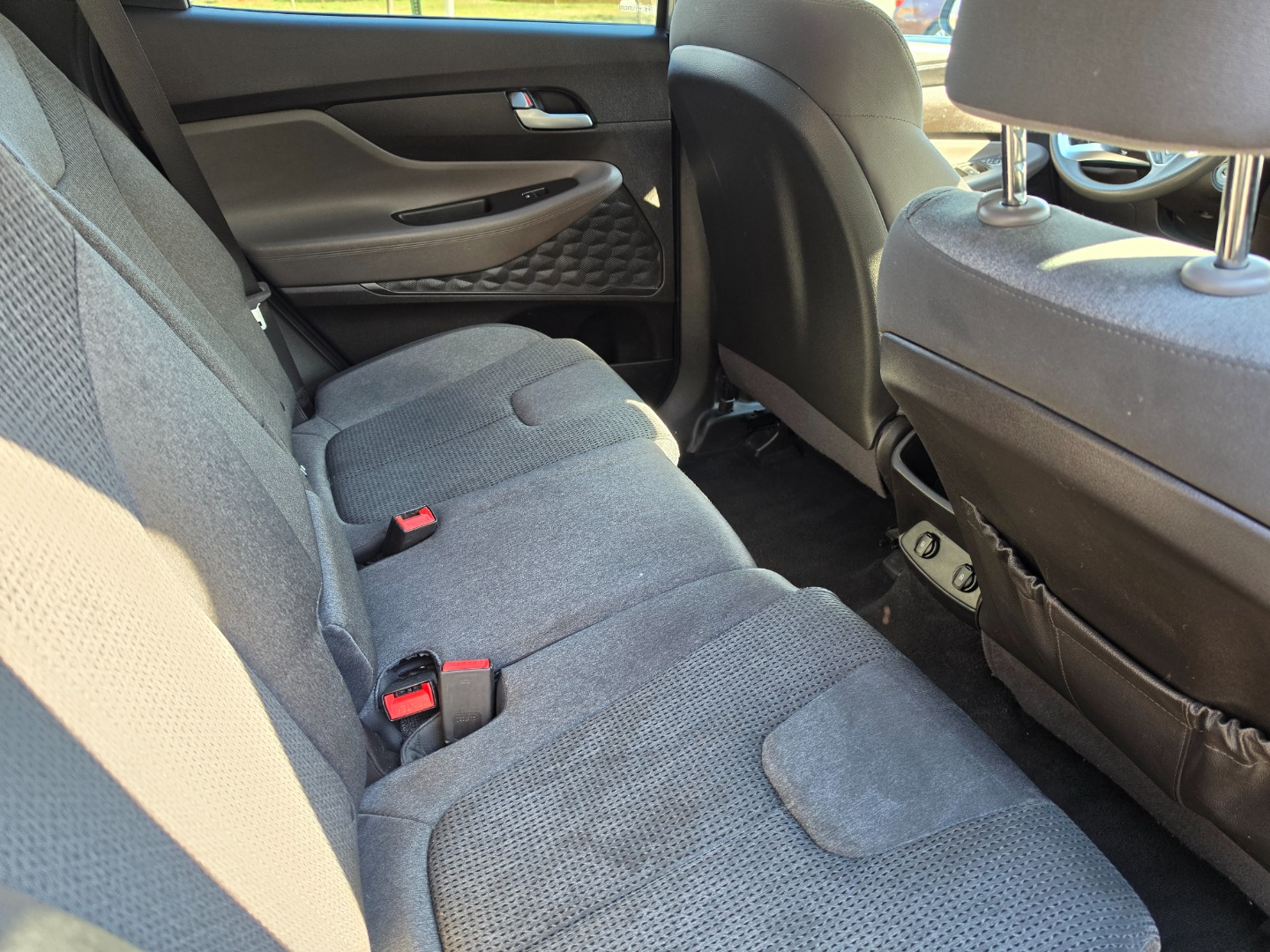 2019 Hyundai Santa Fe SE - Photo 26