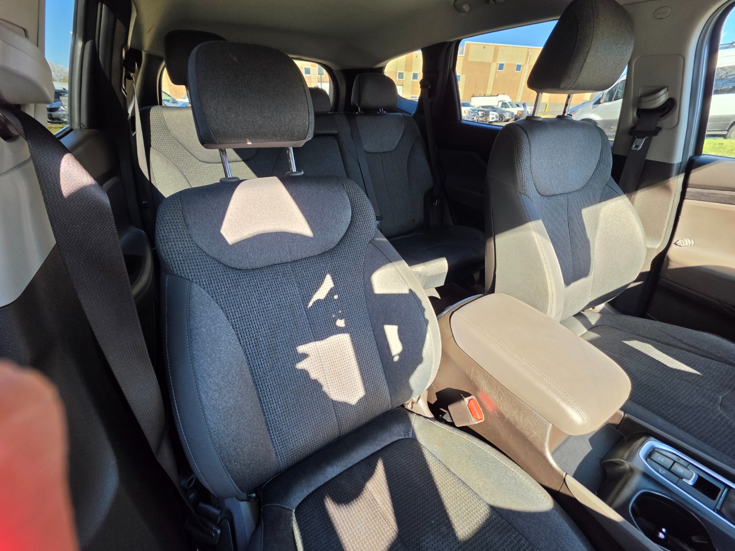 2019 Hyundai Santa Fe SE - Photo 33