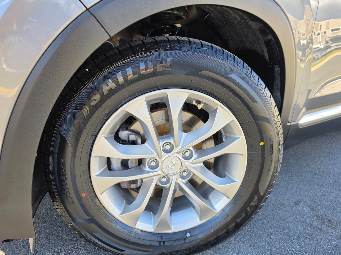 2019 Hyundai Santa Fe SE - Photo 42