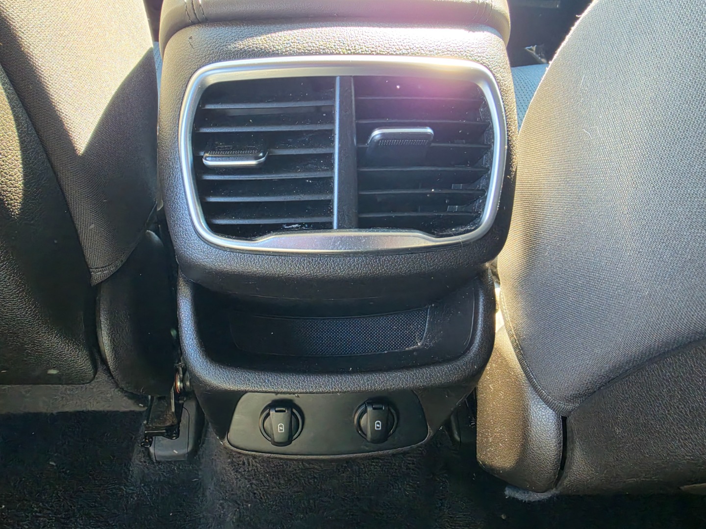 2019 Hyundai Santa Fe SE - Photo 46