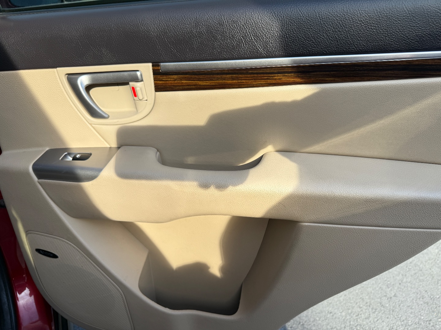 2012 Hyundai Santa Fe Limited - Photo 31