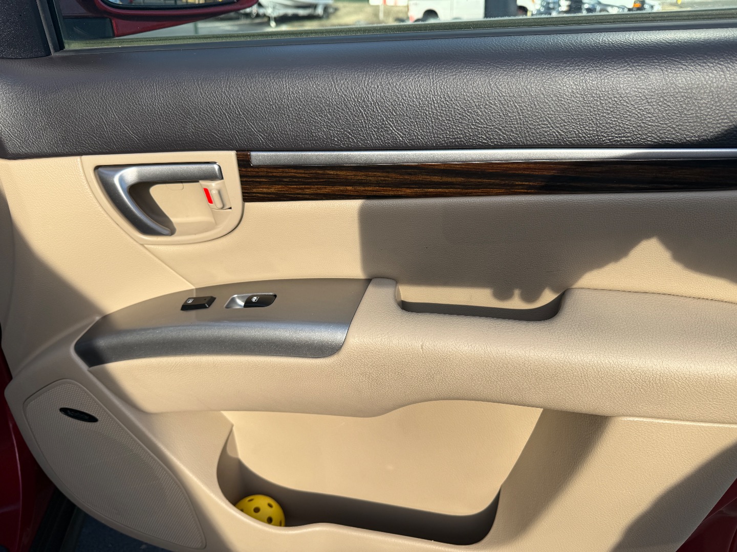 2012 Hyundai Santa Fe Limited - Photo 32