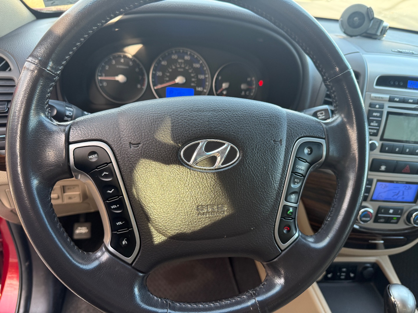 2012 Hyundai Santa Fe Limited - Photo 50