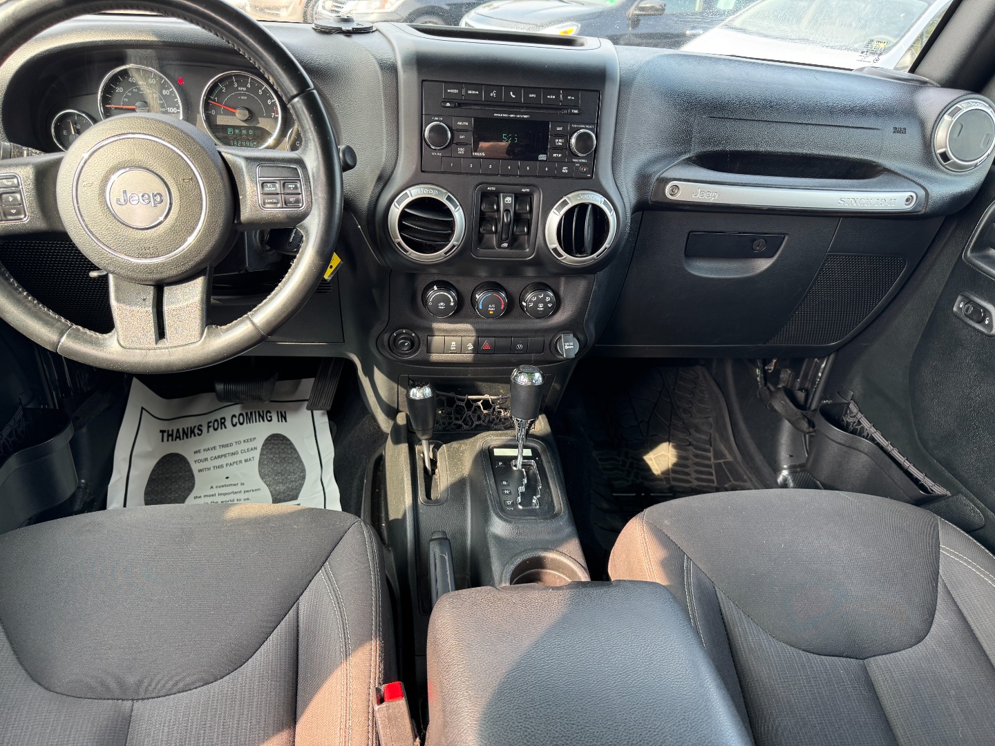 2017 Jeep Wrangler Unlimited Sahara - Photo 26
