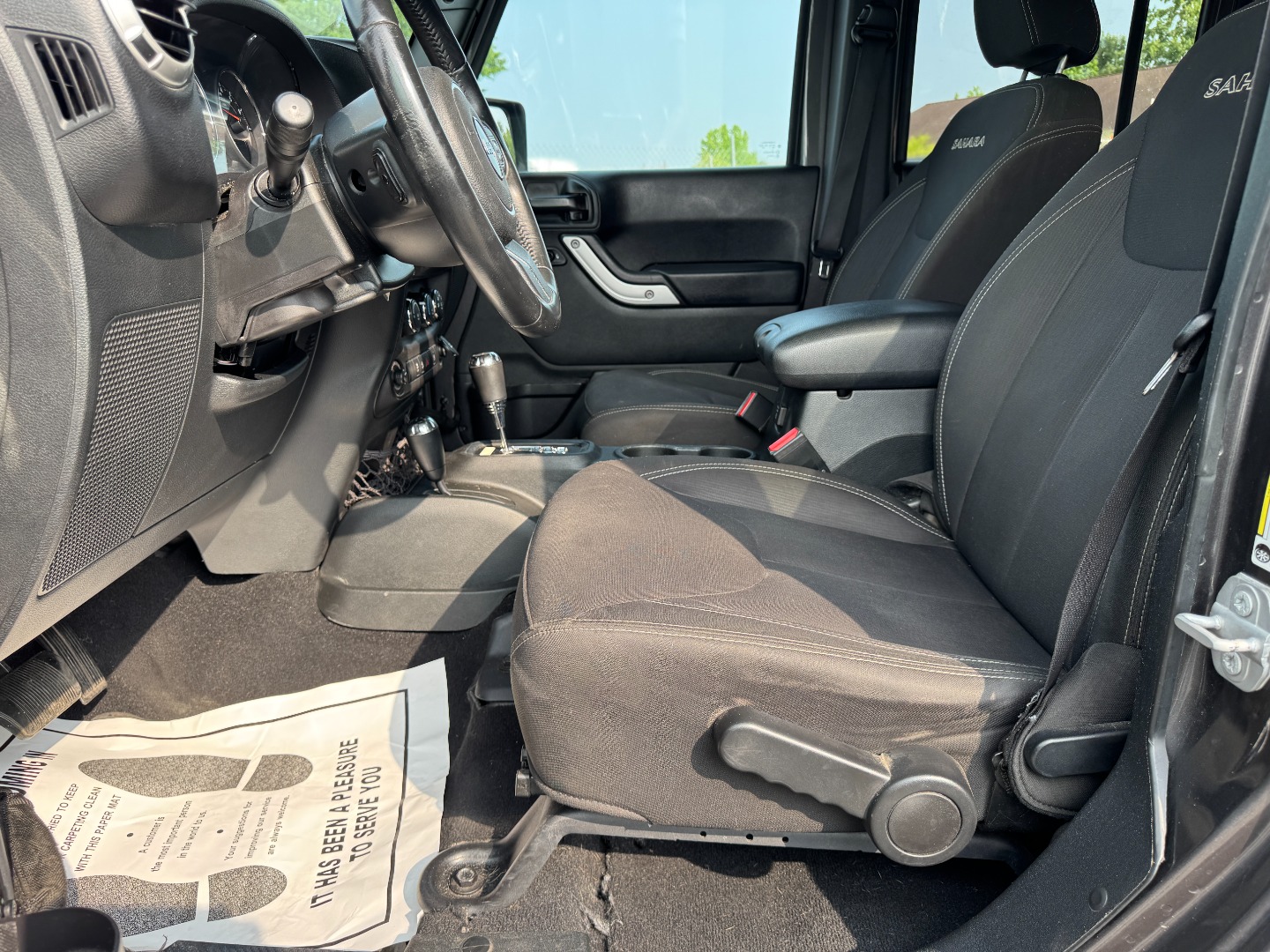 2017 Jeep Wrangler Unlimited Sahara - Photo 28