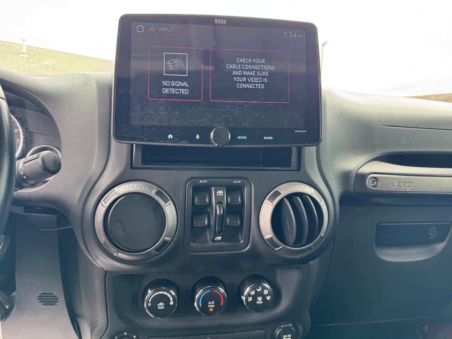 2014 Jeep Wrangler Unlimited Sport - Photo 28