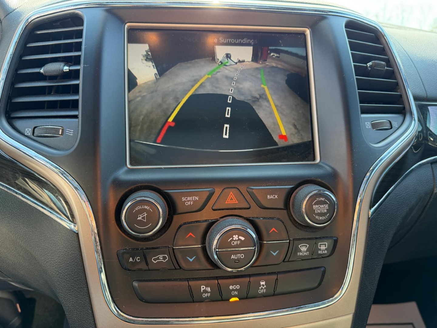 2014 Jeep Grand Cherokee Overland - Photo 39